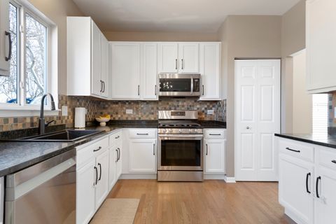 Tiny photo for 64 Talcott Avenue, Crystal Lake, IL 60014 (MLS # 12566621)