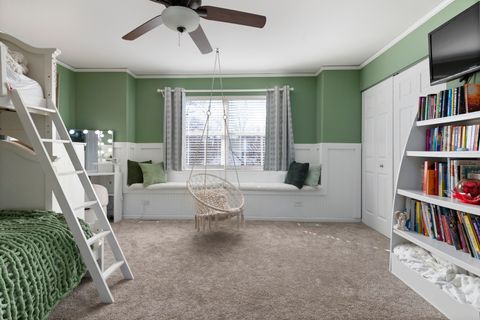 Tiny photo for 64 Talcott Avenue, Crystal Lake, IL 60014 (MLS # 12566621)