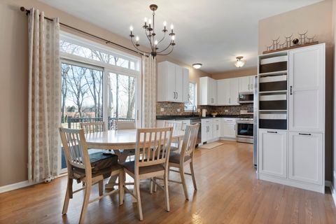 Tiny photo for 64 Talcott Avenue, Crystal Lake, IL 60014 (MLS # 12566621)