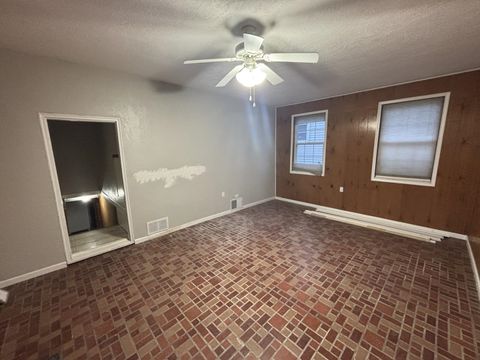 Tiny photo for 1930 31st Street A, Moline, IL 61265 (MLS # 100000408)