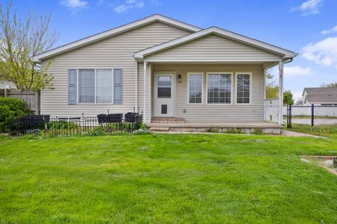 Photo of 426 Bramble Street, Manteno, IL 60950 (MLS # 12629754)