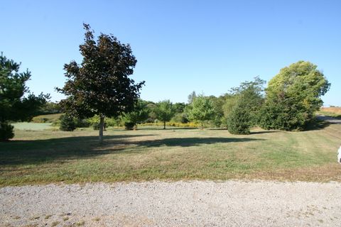 Tiny photo for 30403 Hancock Road, Mackinaw, IL 61755 (MLS # 12482439)