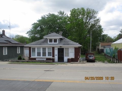 Tiny photo for 404 Theodore Street, Joliet, IL 60435 (MLS # 12621490)