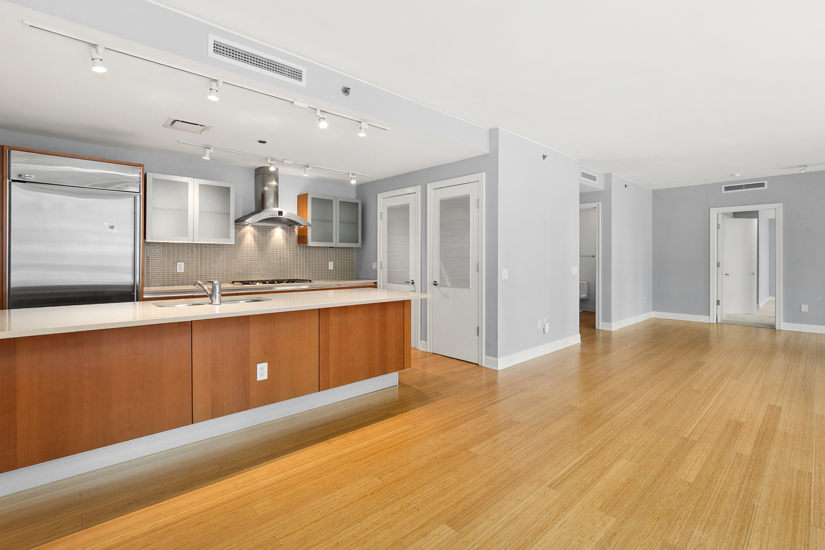 340 E Randolph Street 302