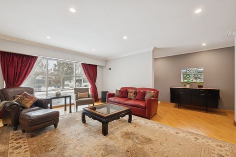 Tiny photo for 369 Addison Road, Riverside, IL 60546 (MLS # 12560518)