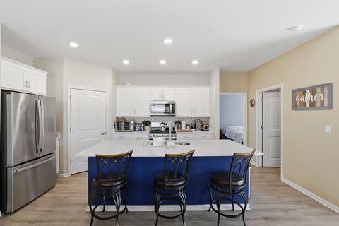Tiny photo for 1155 Heritage Court, Pingree Grove, IL 60140 (MLS # 12683218)