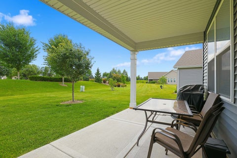 Tiny photo for 1155 Heritage Court, Pingree Grove, IL 60140 (MLS # 12683218)