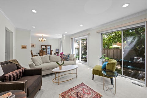 Tiny photo for 727 Raleigh Court, Northbrook, IL 60062 (MLS # 12685965)