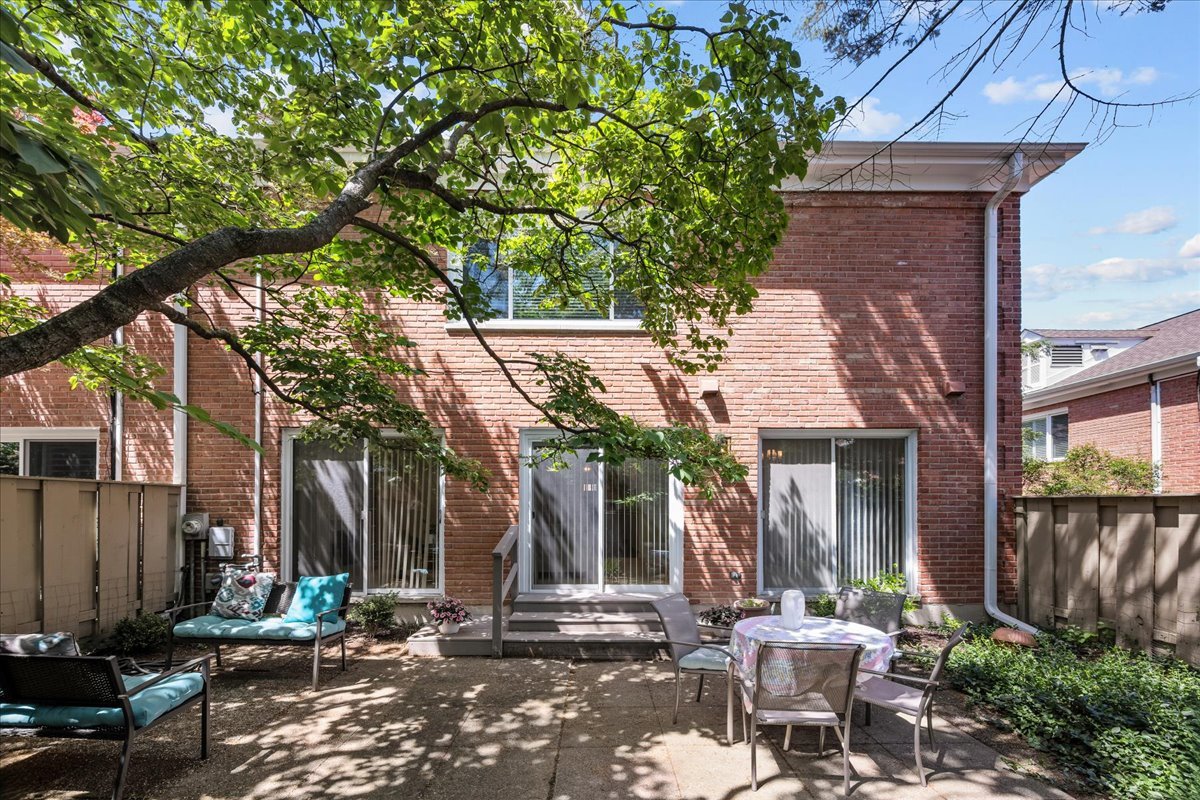 727 Raleigh Court
