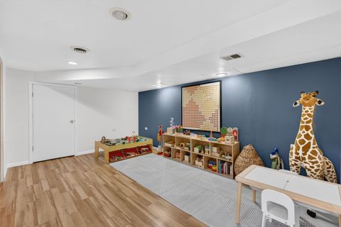 Tiny photo for 20 45th Street, Western Springs, IL 60558 (MLS # 12630035)