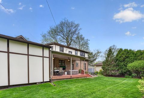 Tiny photo for 20 45th Street, Western Springs, IL 60558 (MLS # 12630035)