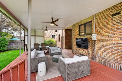Tiny photo for 20 45th Street, Western Springs, IL 60558 (MLS # 12630035)
