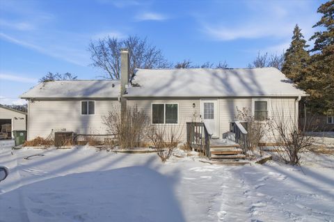 Photo of 42380 N Lake Drive, Antioch, IL 60002 (MLS # 12540516)