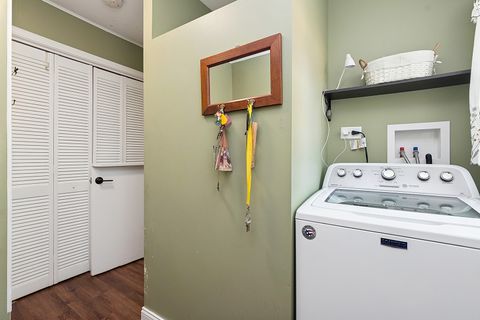 Tiny photo for 10825 Oxford Avenue, Chicago Ridge, IL 60415 (MLS # 12482883)