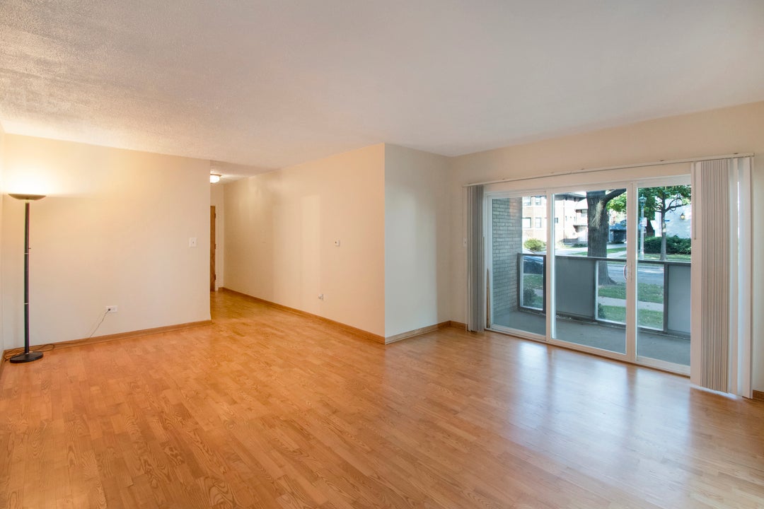 425 WESLEY Avenue 101