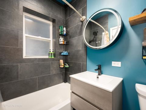 Tiny photo for 1419 W Catalpa Avenue #1S, Chicago, IL 60640 (MLS # 12586840)