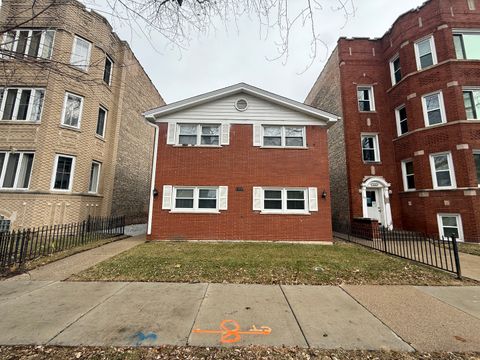 11137 S Emerald Avenue 1R Chicago IL 60628