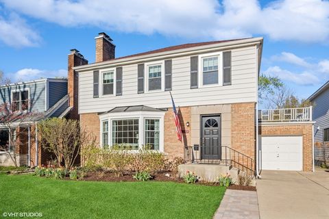 Photo of 310 Leitch Avenue, La Grange, IL 60525 (MLS # 12552185)