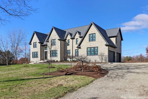 A home in South Barrington