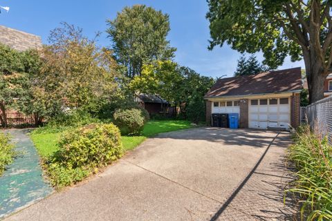 Tiny photo for 6731 S Cregier Avenue, Chicago, IL 60649 (MLS # 12510159)