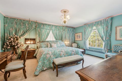 Tiny photo for 6731 S Cregier Avenue, Chicago, IL 60649 (MLS # 12510159)