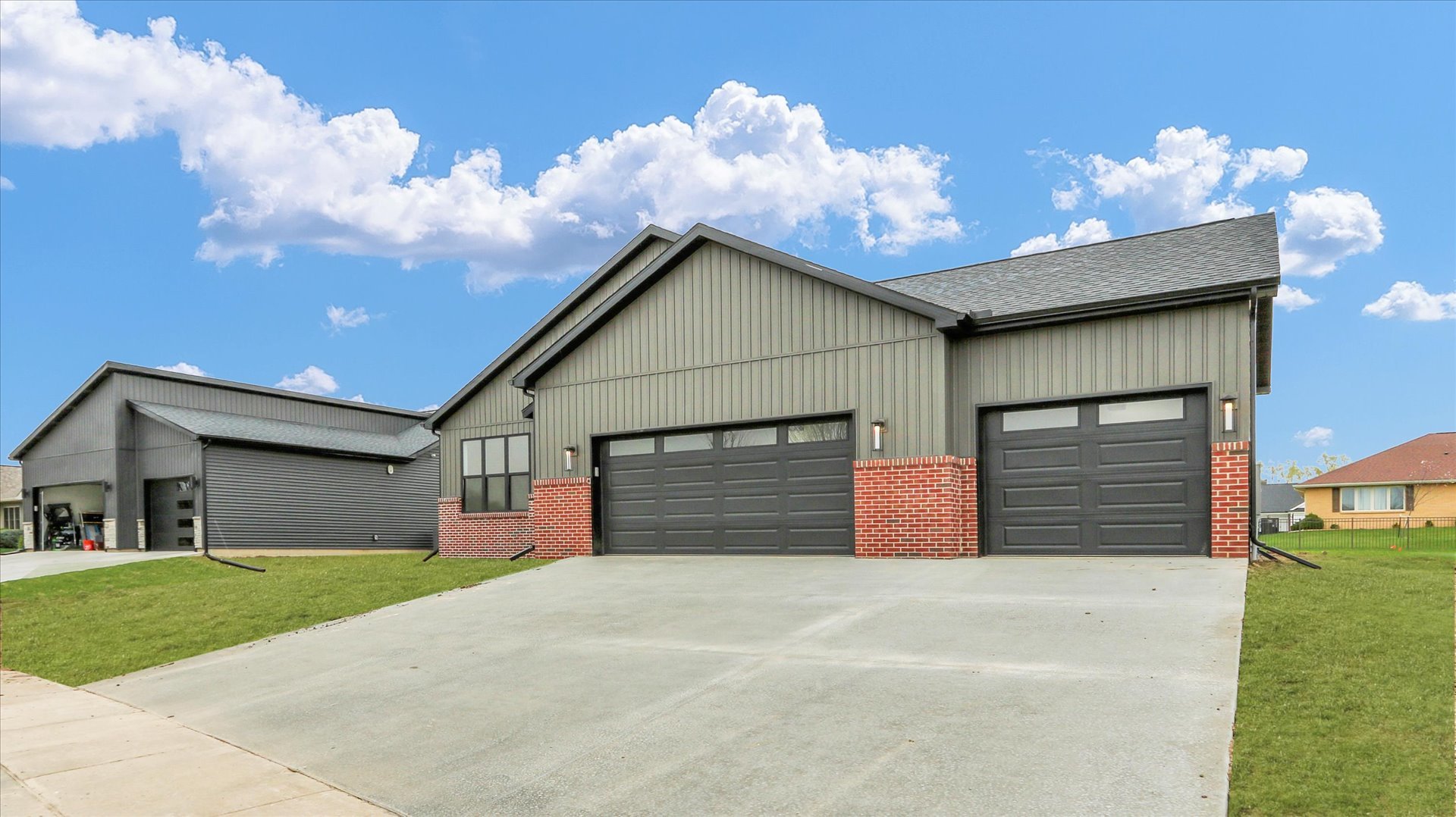 2816 Clarion Road