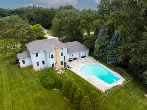 Tiny photo for 2120 Kenton Lane, Libertyville, IL 60048 (MLS # 12716742)