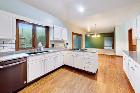 Tiny photo for 2120 Kenton Lane, Libertyville, IL 60048 (MLS # 12716742)
