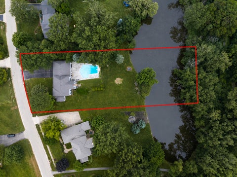 Tiny photo for 2120 Kenton Lane, Libertyville, IL 60048 (MLS # 12716742)