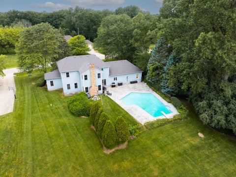 Tiny photo for 2120 Kenton Lane, Libertyville, IL 60048 (MLS # 12716742)