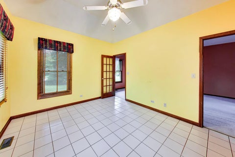 Tiny photo for 2120 Kenton Lane, Libertyville, IL 60048 (MLS # 12716742)