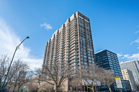 Photo of 4170 N Marine Drive #18H, Chicago, IL 60613 (MLS # 12576391)