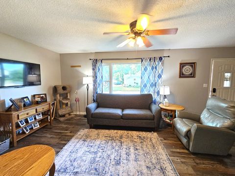 Tiny photo for 315 Colony Drive, Davenport, IA 52806 (MLS # 12591153)