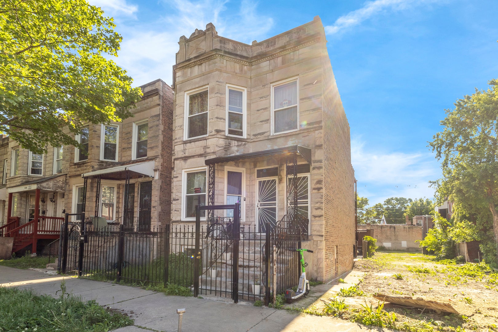 2114 S Trumbull Avenue