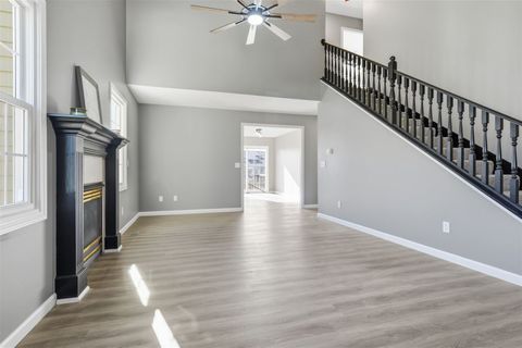 Tiny photo for 2702 Westbrook Drive, Bloomington, IL 61705 (MLS # 12522843)