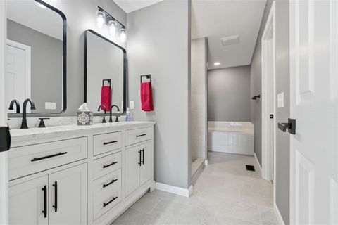 Tiny photo for 2702 Westbrook Drive, Bloomington, IL 61705 (MLS # 12522843)