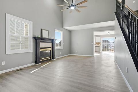 Tiny photo for 2702 Westbrook Drive, Bloomington, IL 61705 (MLS # 12522843)