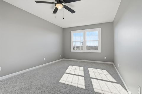 Tiny photo for 2702 Westbrook Drive, Bloomington, IL 61705 (MLS # 12522843)