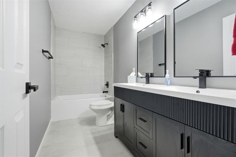 Tiny photo for 2702 Westbrook Drive, Bloomington, IL 61705 (MLS # 12522843)