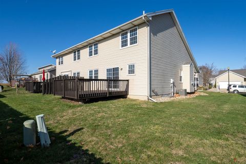 Tiny photo for 2702 Westbrook Drive, Bloomington, IL 61705 (MLS # 12522843)