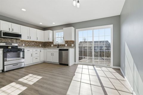 Tiny photo for 2702 Westbrook Drive, Bloomington, IL 61705 (MLS # 12522843)