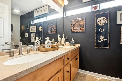 Tiny photo for 4119 White Ash Road, Crystal Lake, IL 60014 (MLS # 12548088)