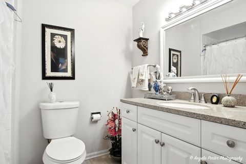 Tiny photo for 4119 White Ash Road, Crystal Lake, IL 60014 (MLS # 12548088)