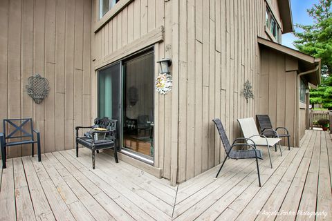 Tiny photo for 4119 White Ash Road, Crystal Lake, IL 60014 (MLS # 12548088)