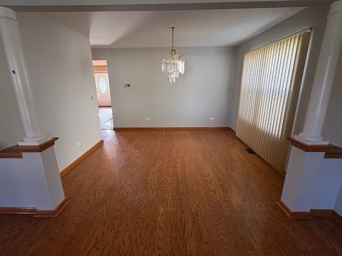 Tiny photo for 23901 Cahills Way, Plainfield, IL 60586 (MLS # 12533080)