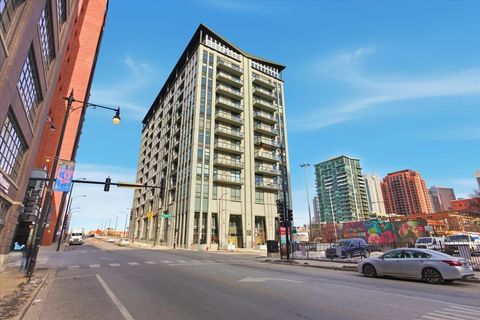 740 W Fulton Street 905 Chicago IL 60661