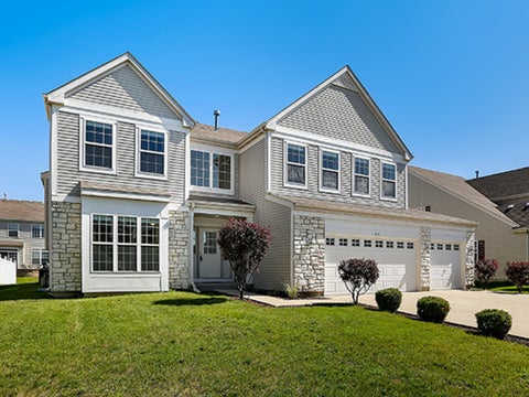 Photo of 1612 Woodland Lane, Bolingbrook, IL 60490 (MLS # 12753066)