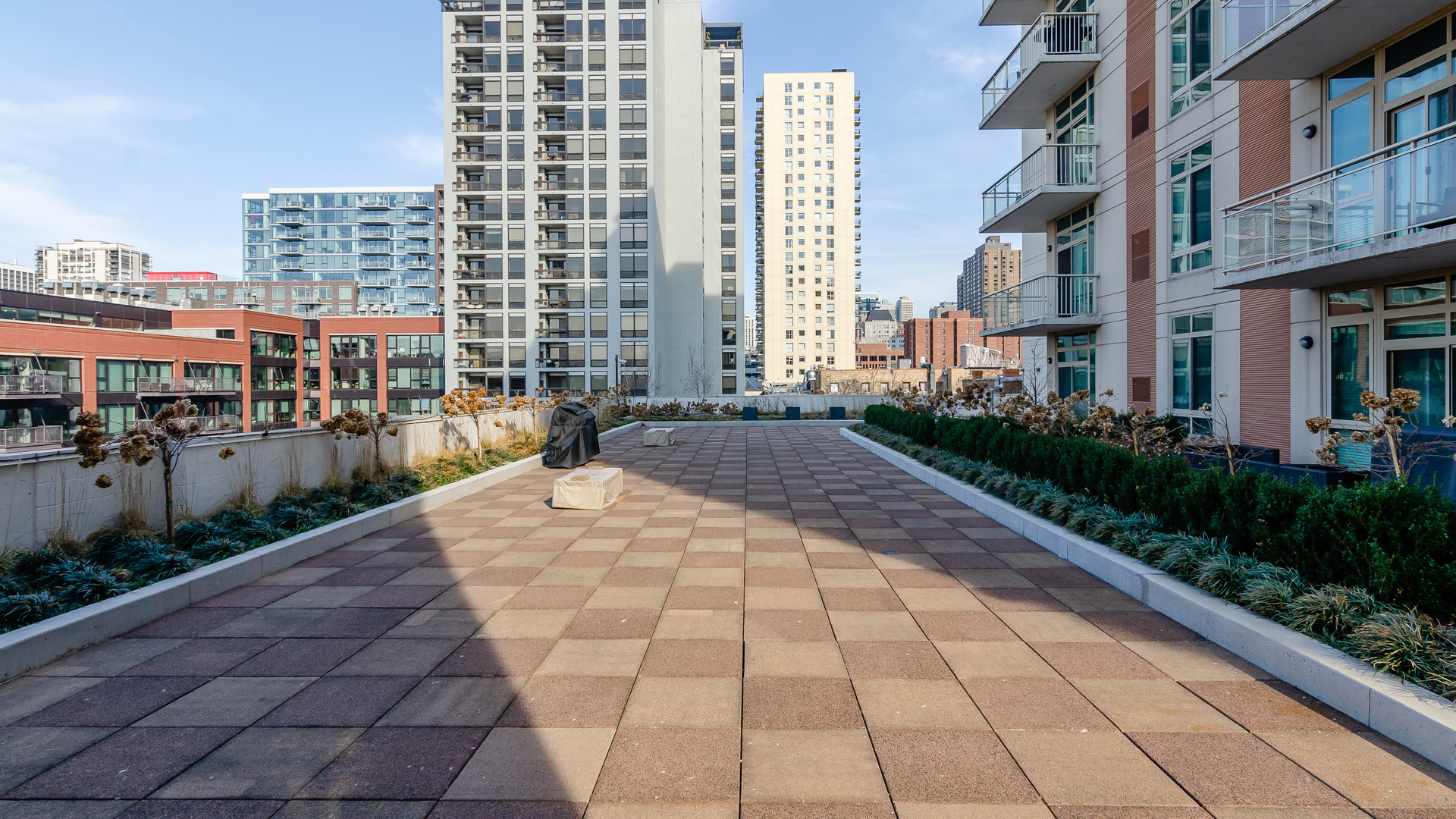 230 W DIVISION Street 1503