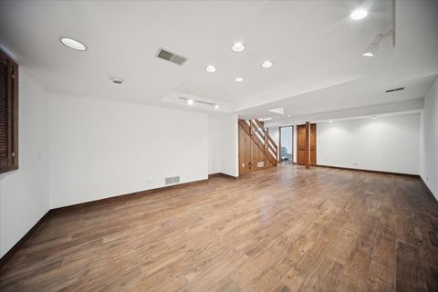 Tiny photo for 567 Cress Creek Lane, Crystal Lake, IL 60014 (MLS # 12619542)