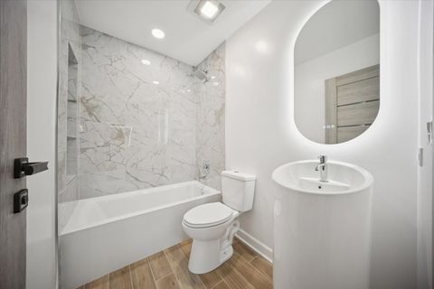 Tiny photo for 567 Cress Creek Lane, Crystal Lake, IL 60014 (MLS # 12619542)